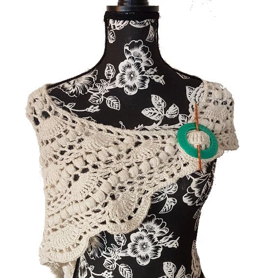 Cozy Alpaca Bobble Shawl A Touch of Rustic Charm